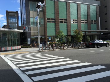 オフィス2 4a8752f4d1426c880037f490b46e34ce