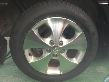 持込みタイヤ17インチ